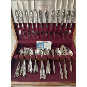 Rogers & Bros Silverware Set Vintage: Collection Piece: Floral Pattern: Rare